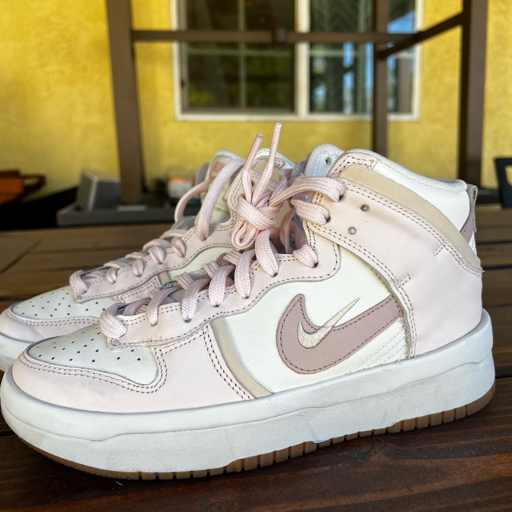 Womens Nike Dunk High Up.
